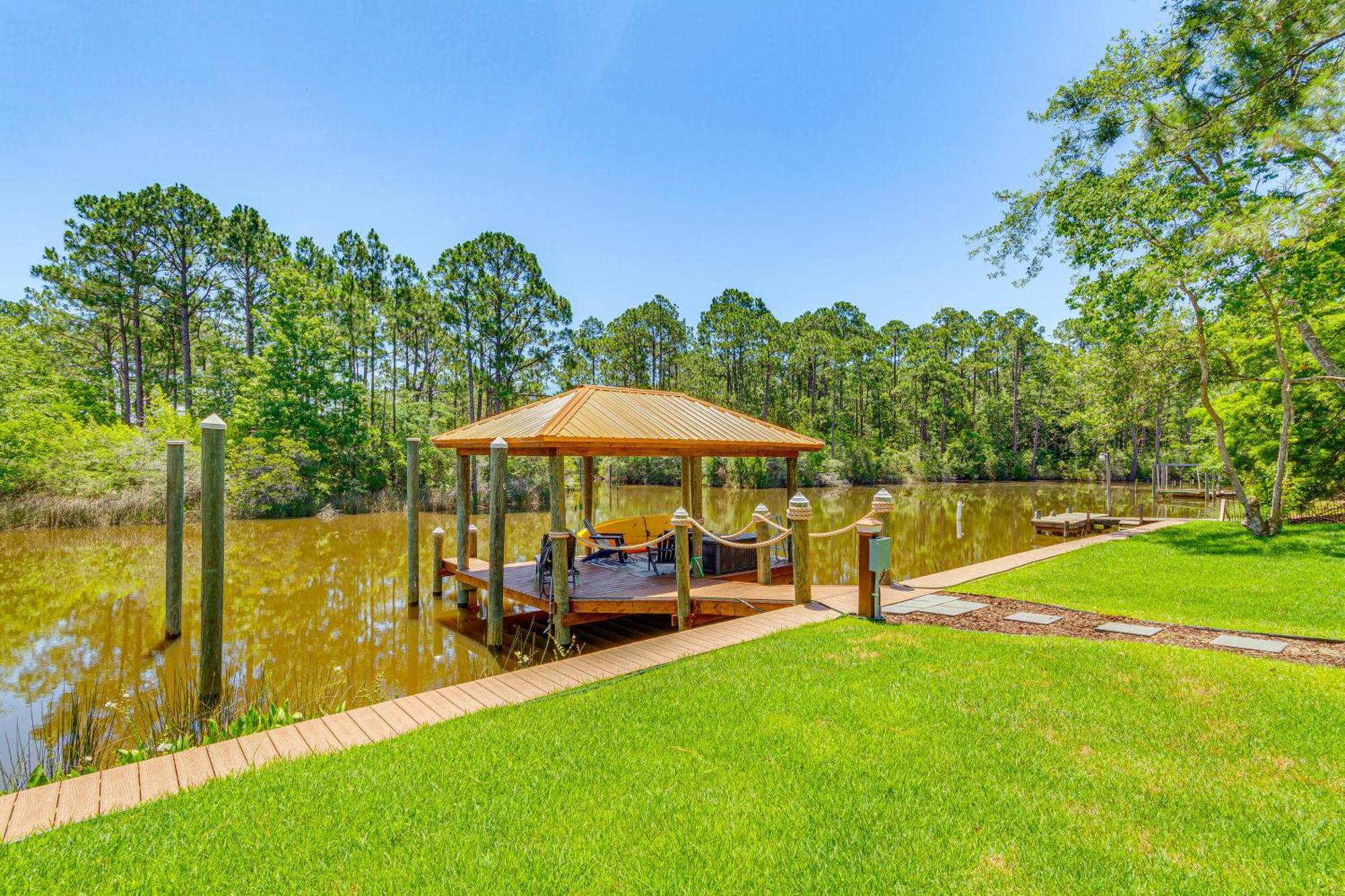 Waterfront Florida Vacation Rental With Boat Dock Milton Eksteriør billede